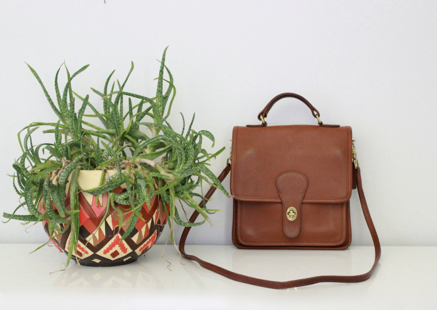 Vintage COACH Station Bag in British Tan  //  Coach Messenger Bag 5130