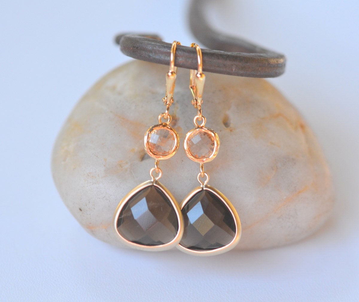 Dangle Earrings with Smokey Quartz Brown Teardrop and Champagne. Large Brown and Champagne Dangle Earrings in Gold.  Jewel Fashion Earrings.