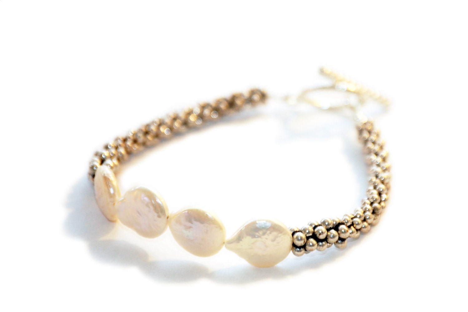 Coin Freshwater Pearl Bali Bracelet