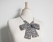 Slouchy Bow Necklace - Adjustable bow in leopard-print silk