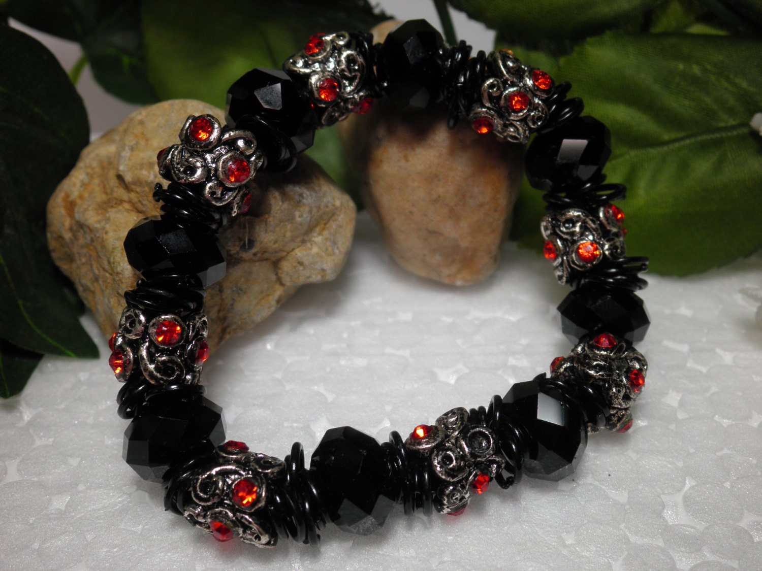 Unique Red And Black Stretch Bracelet