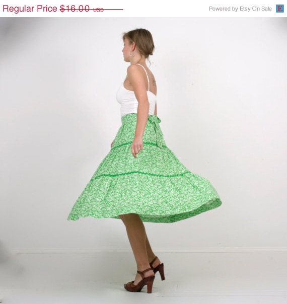 ON SALE Vintage Tiered Skirt in Green and White 1970s