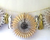 Party Heaven Metallic Silver & Gold Fancy Frill FanTastic Tassel Tissue Garland