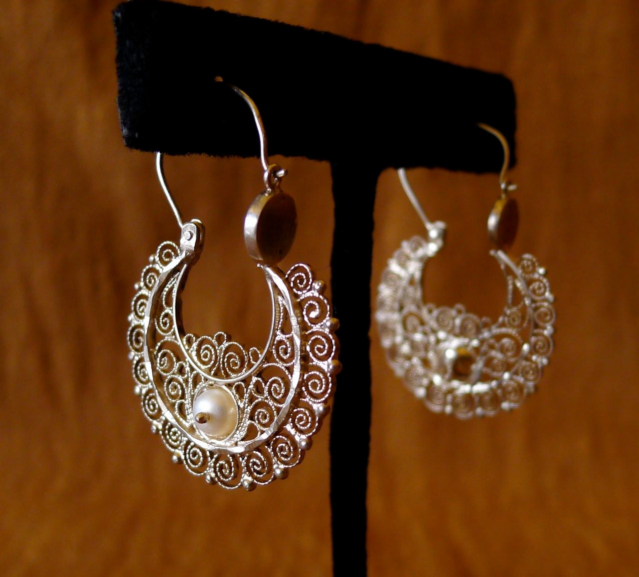 Mexican Filagree Silver Medium Hoops with Pearls - Oaxacan Style - Frida Style