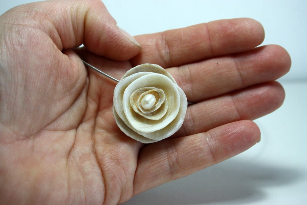 baroque shell necklace ,rose necklace ... natural limpet seashells with a pearls...romantic gift...bridal jewelry...seashell jewelry...