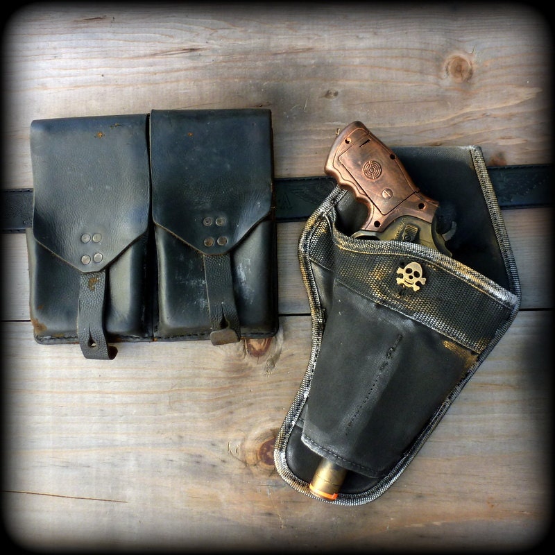 Steampunk cyber gothic toy gun-holster-belt pistol tommy gun laser LIGHT Victorian cosplay prop theatre