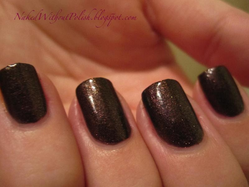 Stardust from the "Fame" Collection