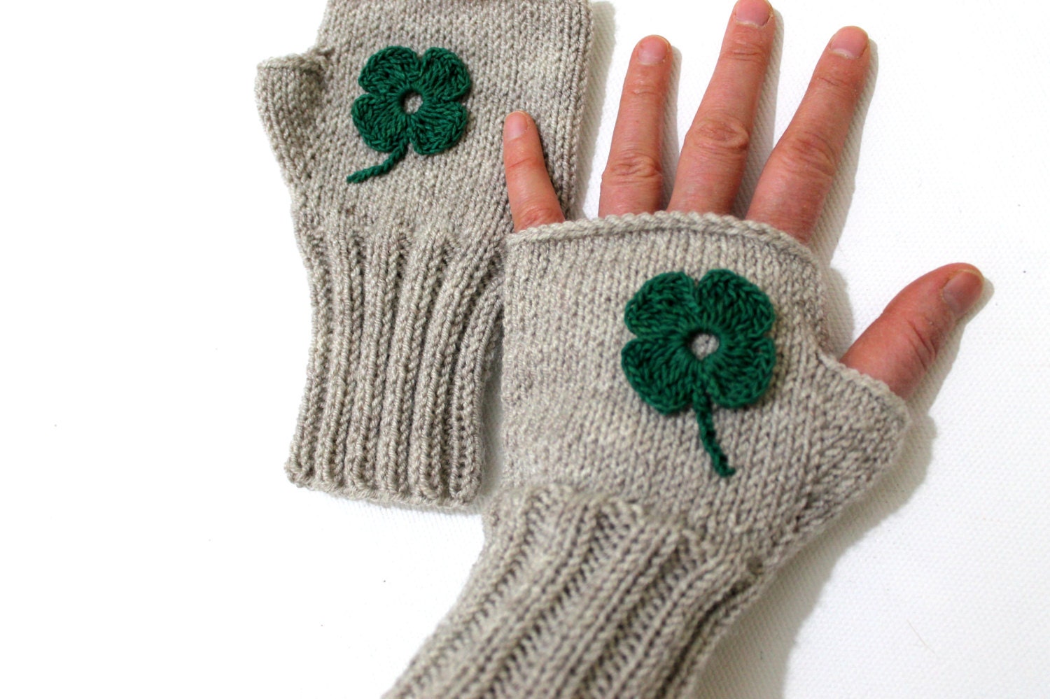 Autumn Gift / Fingerless knit Gloves / Gift Guide / Special Desing / Size M / Brown cream / Shomrock / St Patricks Day /