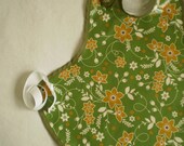 Art Smock in Sage Florals--Size 2T-5T--CPSIA Compliant--Ready to Ship