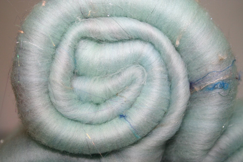 Batt Merino Pulled Sari Silk Angelina Repeatable Colorway 1.5 oz 43g Ready to Ship International - Calm Waters