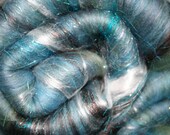 Batt Merino Mulberry Silk Bamboo Sari Silk Angelina Repeatable Colorway 1.47 oz 42g Ready to Ship International - Anduin