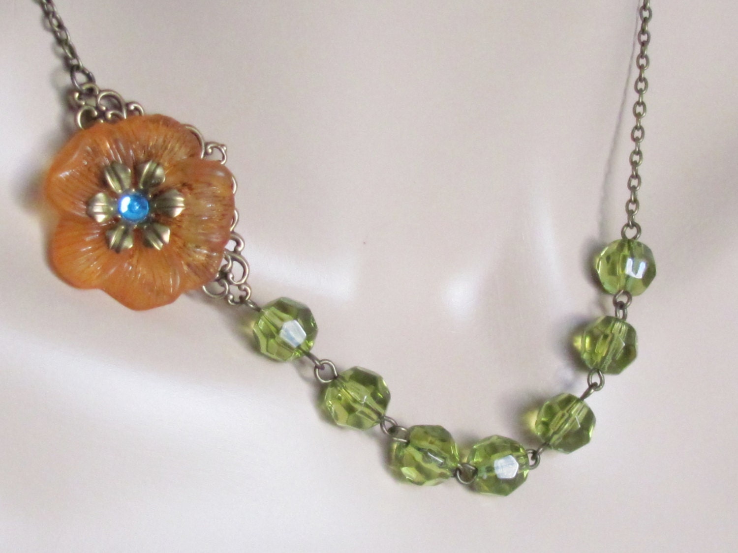 Flower Necklace Orange Necklace Bridal Jewelry Retro Necklace Vintage Necklace Quirky Jewelry Avocado Green Necklace Anthropologie Necklace