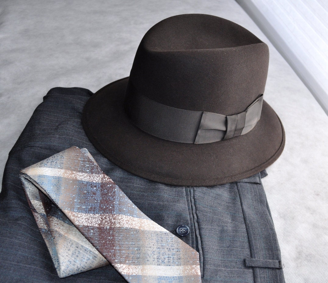 40's Men's Fedora & Box Antique Vintage Hat  in Brown Taupe Homespunsociety