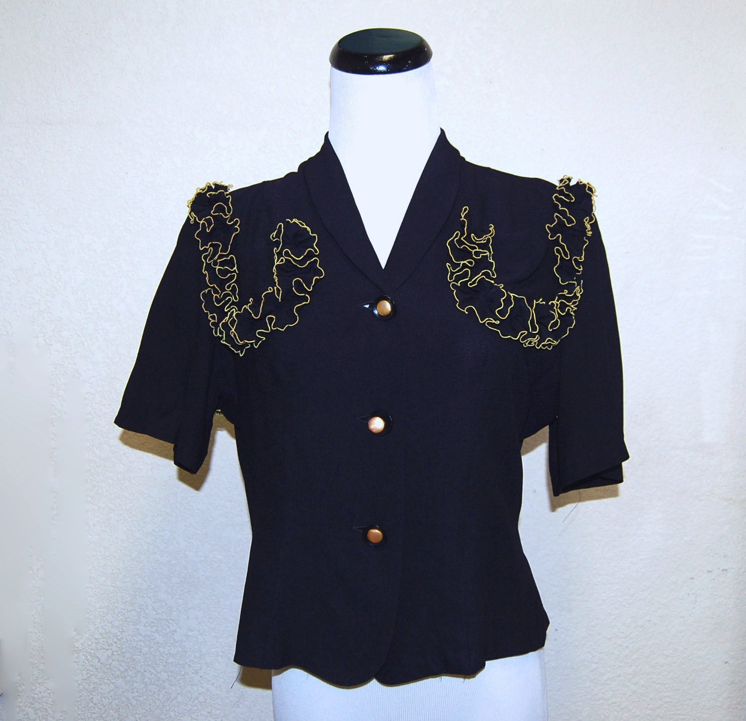Super Rare Late 1930s Ruffled Shoulders Rayon Blouse vtg size 20