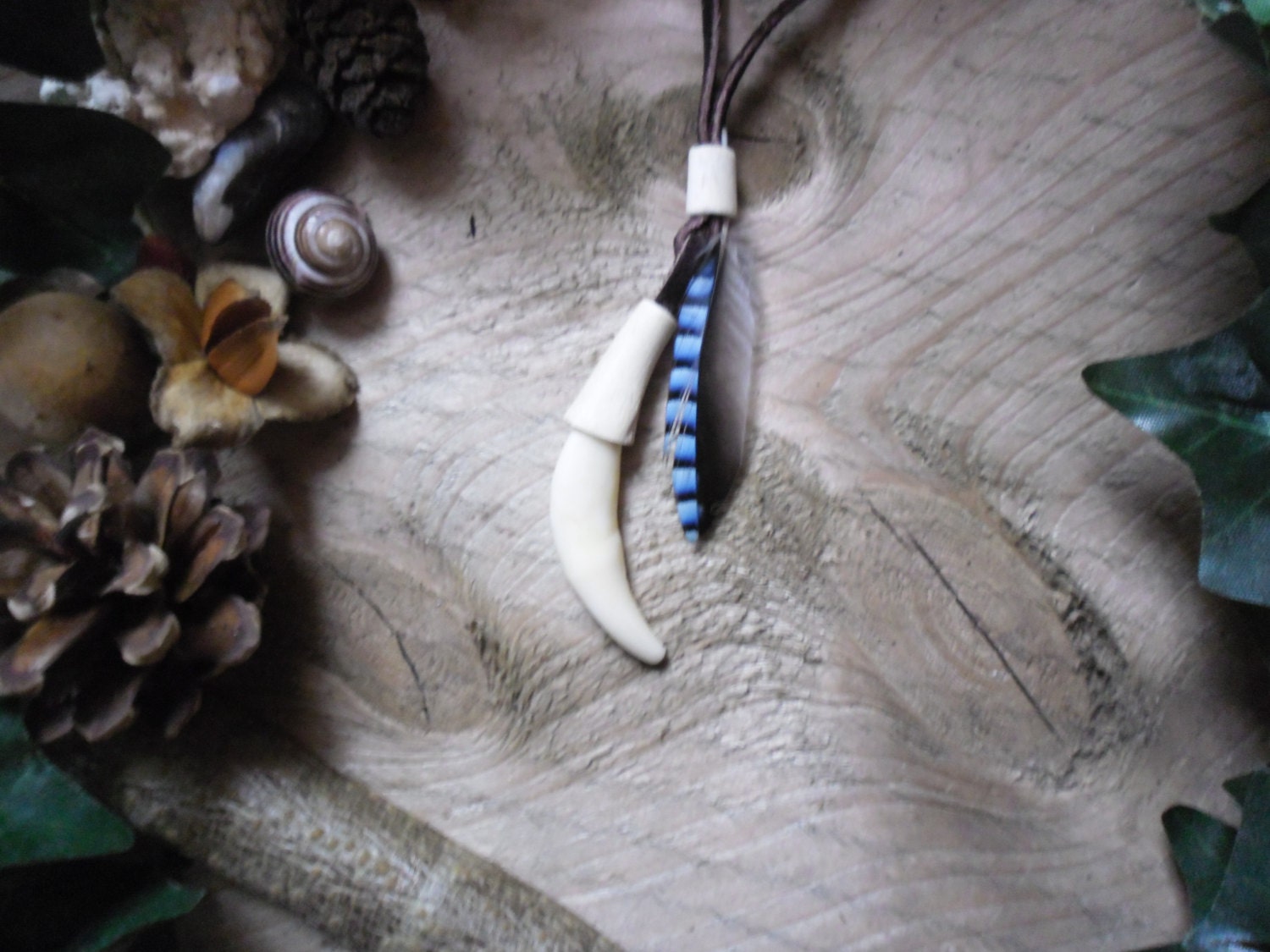 Wolf Tooth Pendant Necklace - Shaman Druid witch Totem Fetish Magic Charm Pagan