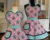 High Style Pups Mother/Daughter Flounce Aprons