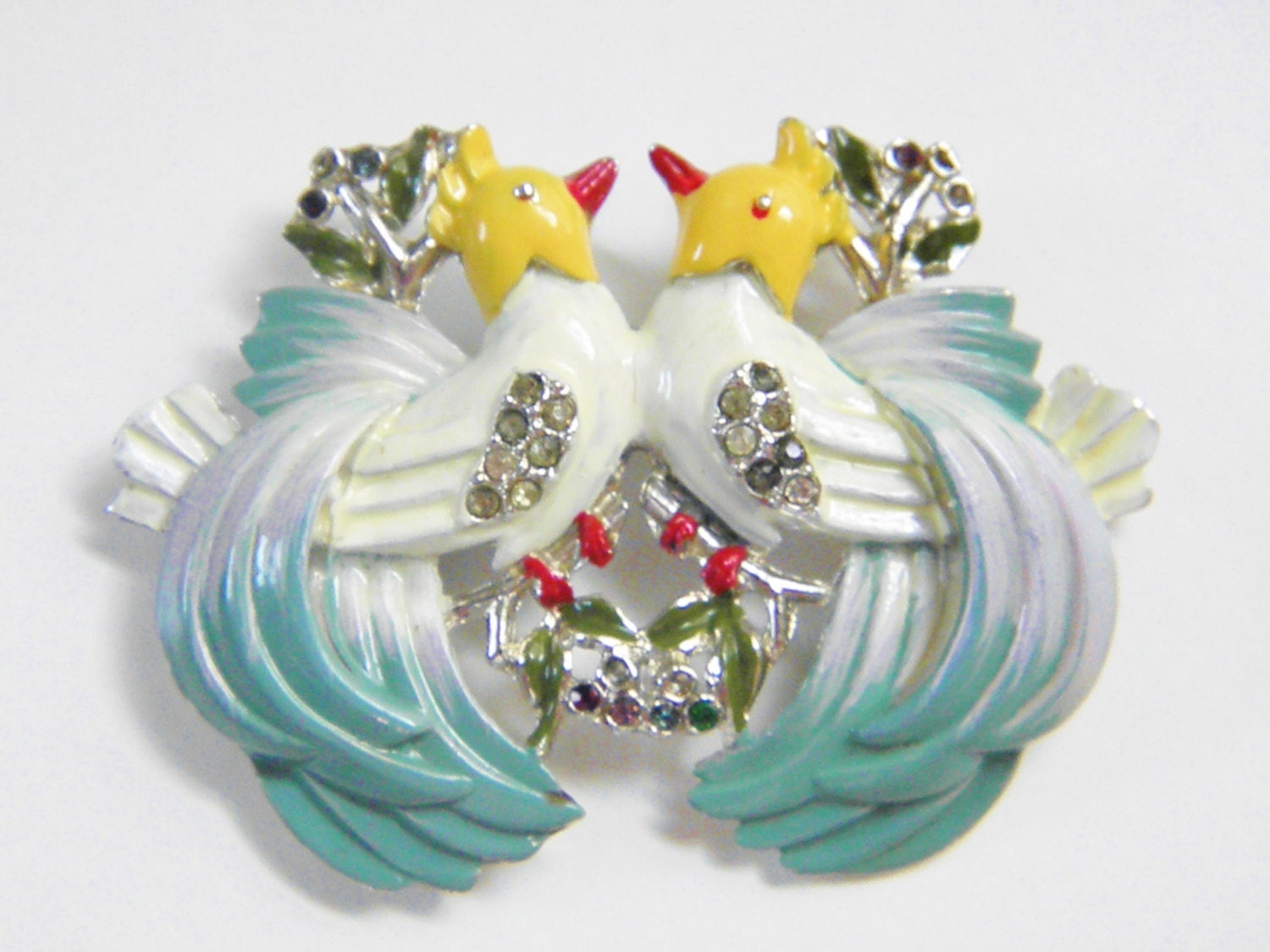 Large Vintage Coro Facing Birds Brooch 40s