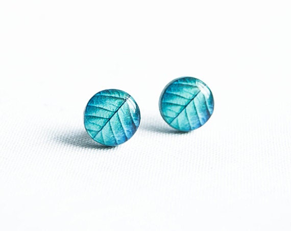 Turquoise leaf earrings studs, woodland jewelry, leaf post earrings, botanical jewelry