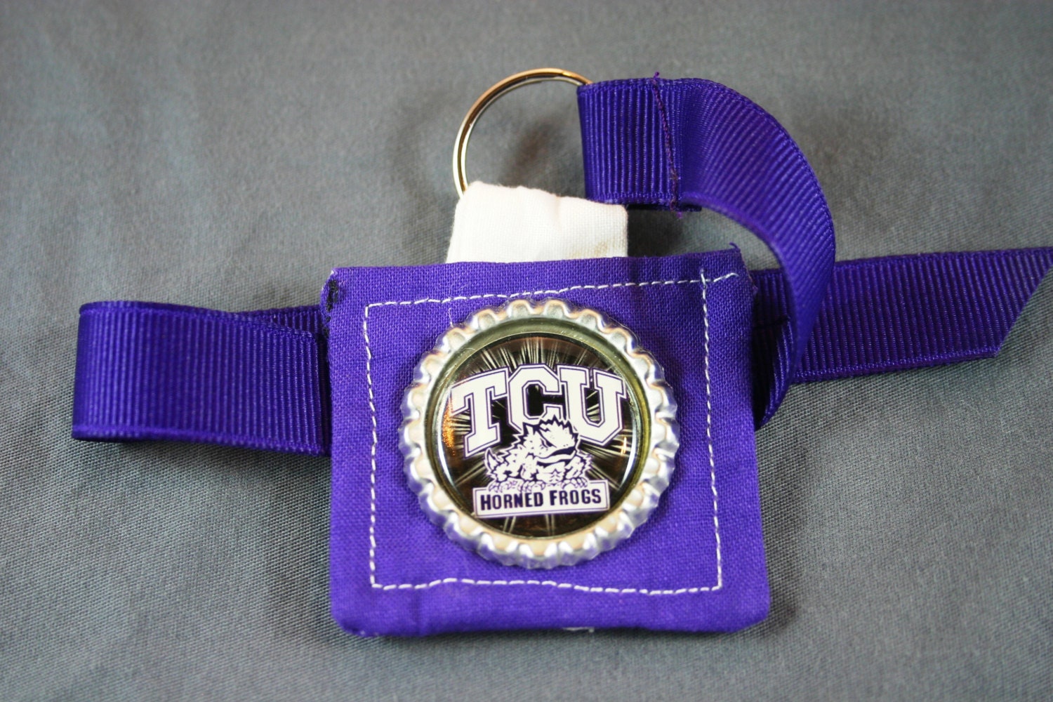 Book-Inz Collegiate  Magnetic Bookmark
