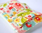 Coin purse wallet : Summer flower print in pink,red and blue with ruffle.