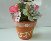 Sending Love Potted Flowers - Bouquet roses and wildflowers - Pastel
