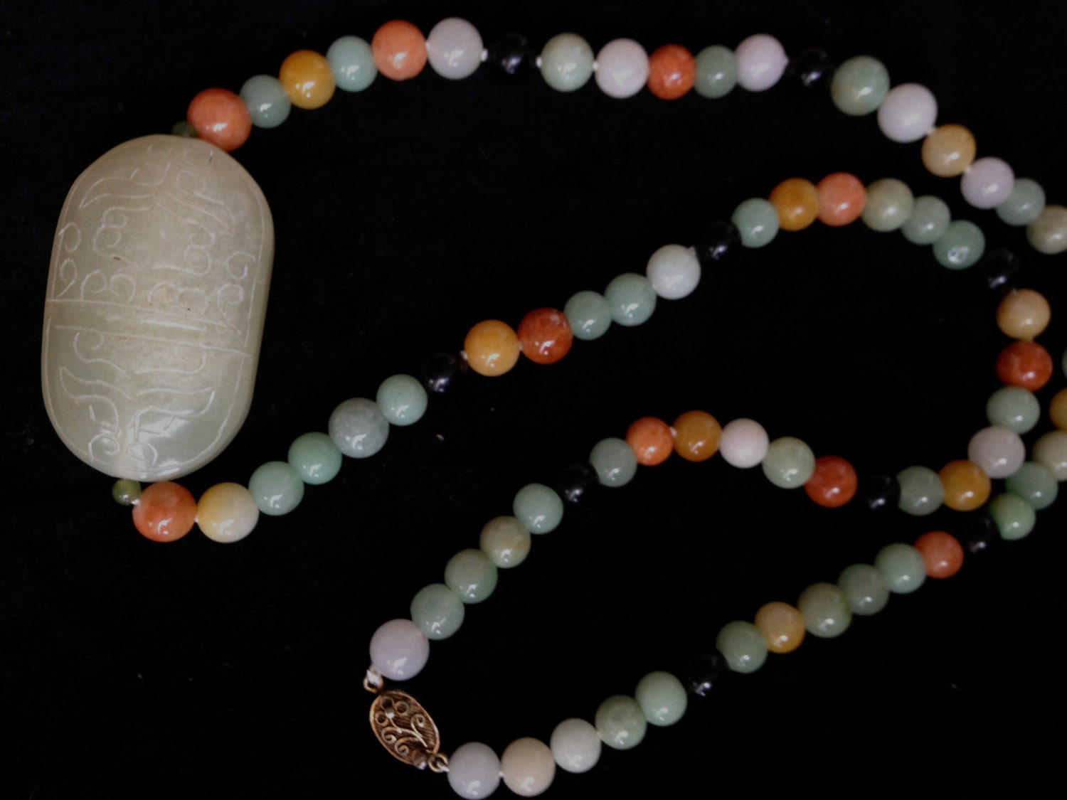 Vintage Jade multicolored beads necklace with huge carved jade focal stone