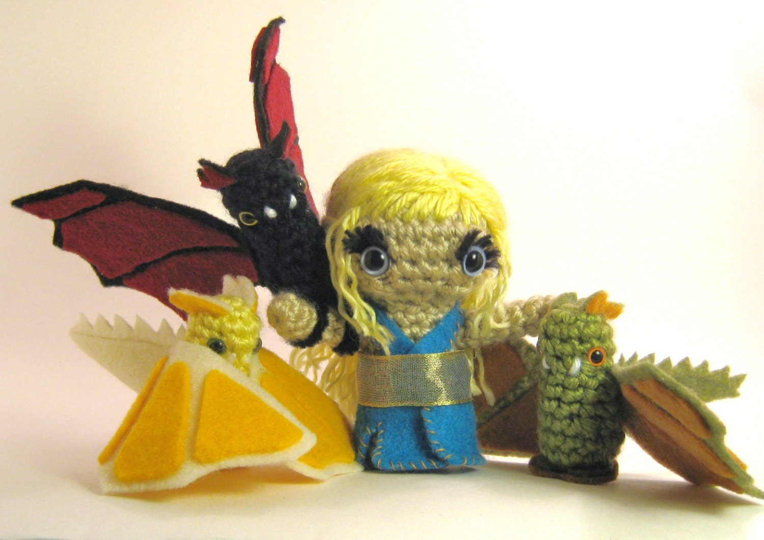Game of Thrones Daenerys Targaryen and Dragons Crochet Amigurumi Doll