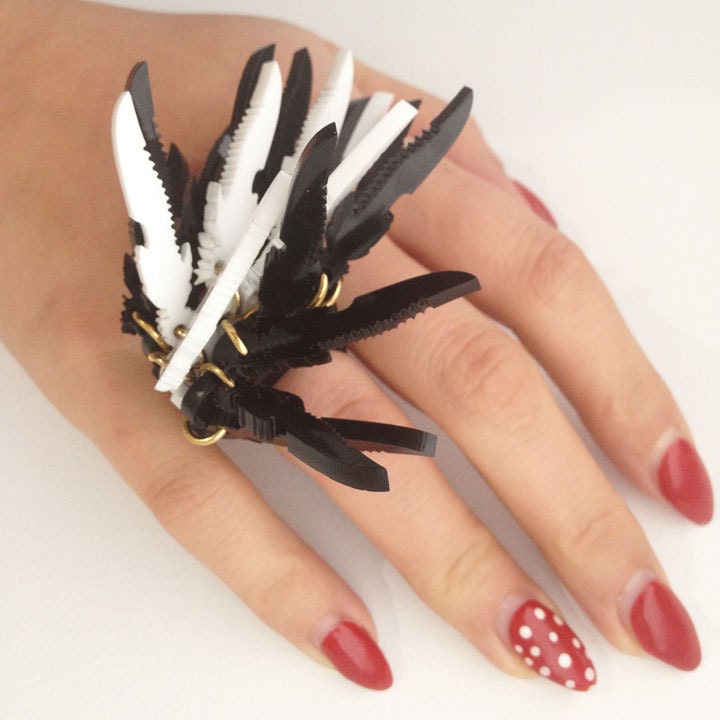 Set of 3 Stacking Feather Knife Rings