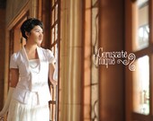 White Ancient Blouse - Indonesian Traditional Kutu Baru Kebaya