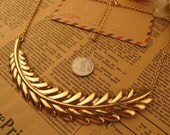 Leaf Necklace- Chic Fashion Elegant BIG LARGE Golden/Silvery Tree Leaf Feather Pendant Bib Short Statement Necklace Collar, forest woodland