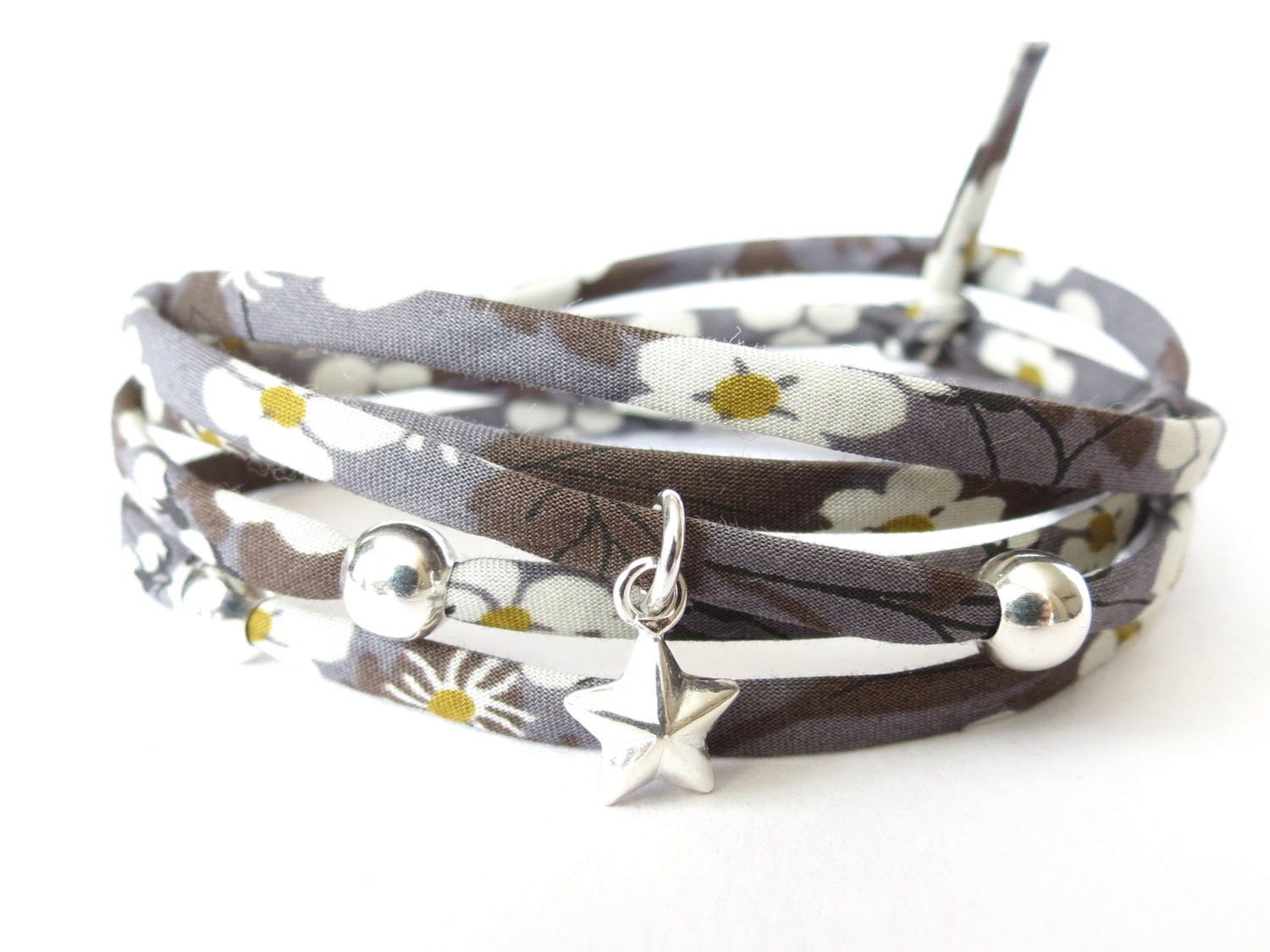 Liberty of London wrap bracelet with 925 Sterling silver beads and star charm, charcoal gray with flowers in white & mustard