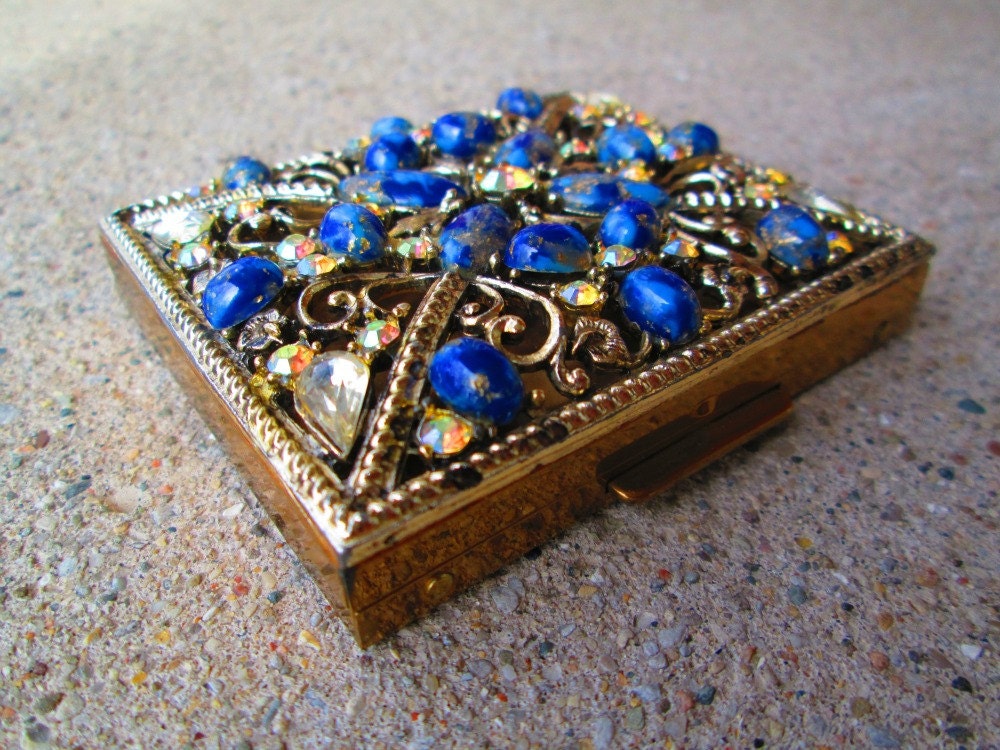 Vintage Powder Compact Saks Fifth Ave Chicago Rhinestone Case Never Used