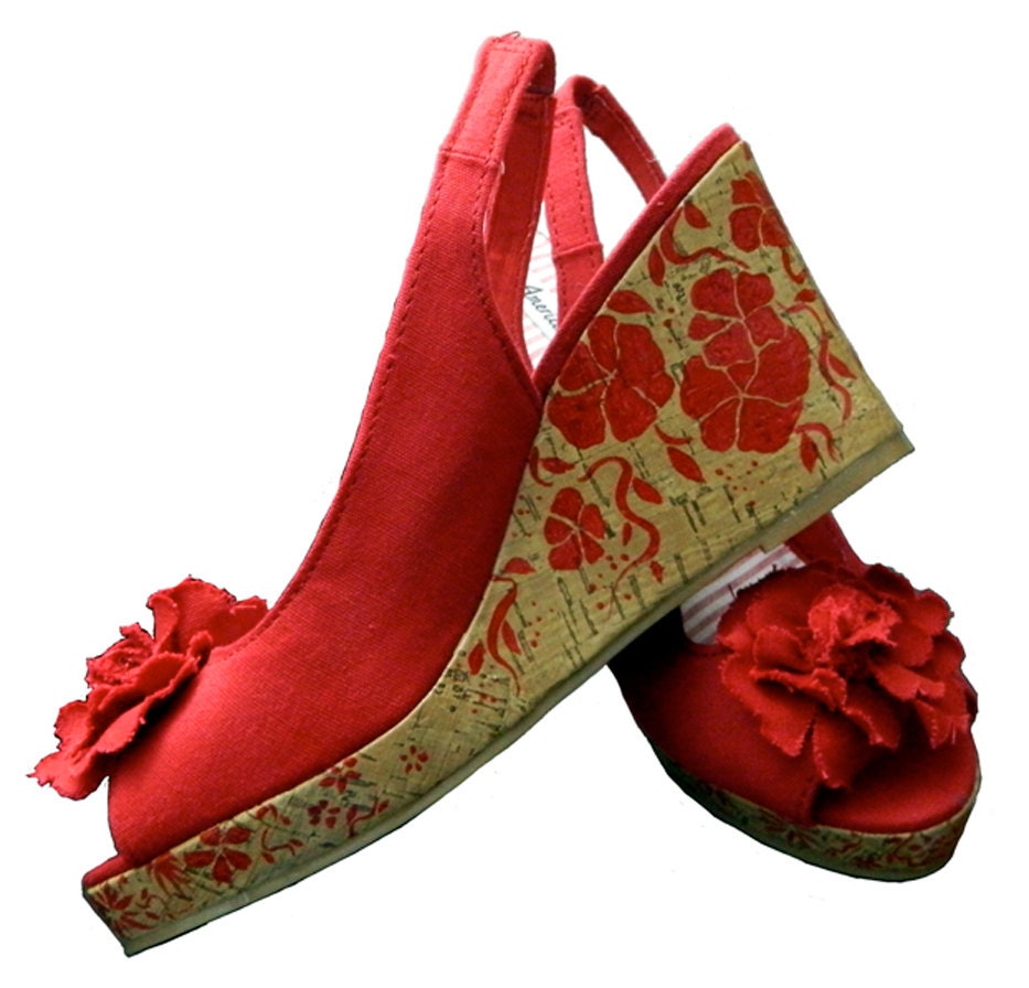 CLEARANCE: Women's Size 8.5 Painted Shoes, Red Summer Blossoms