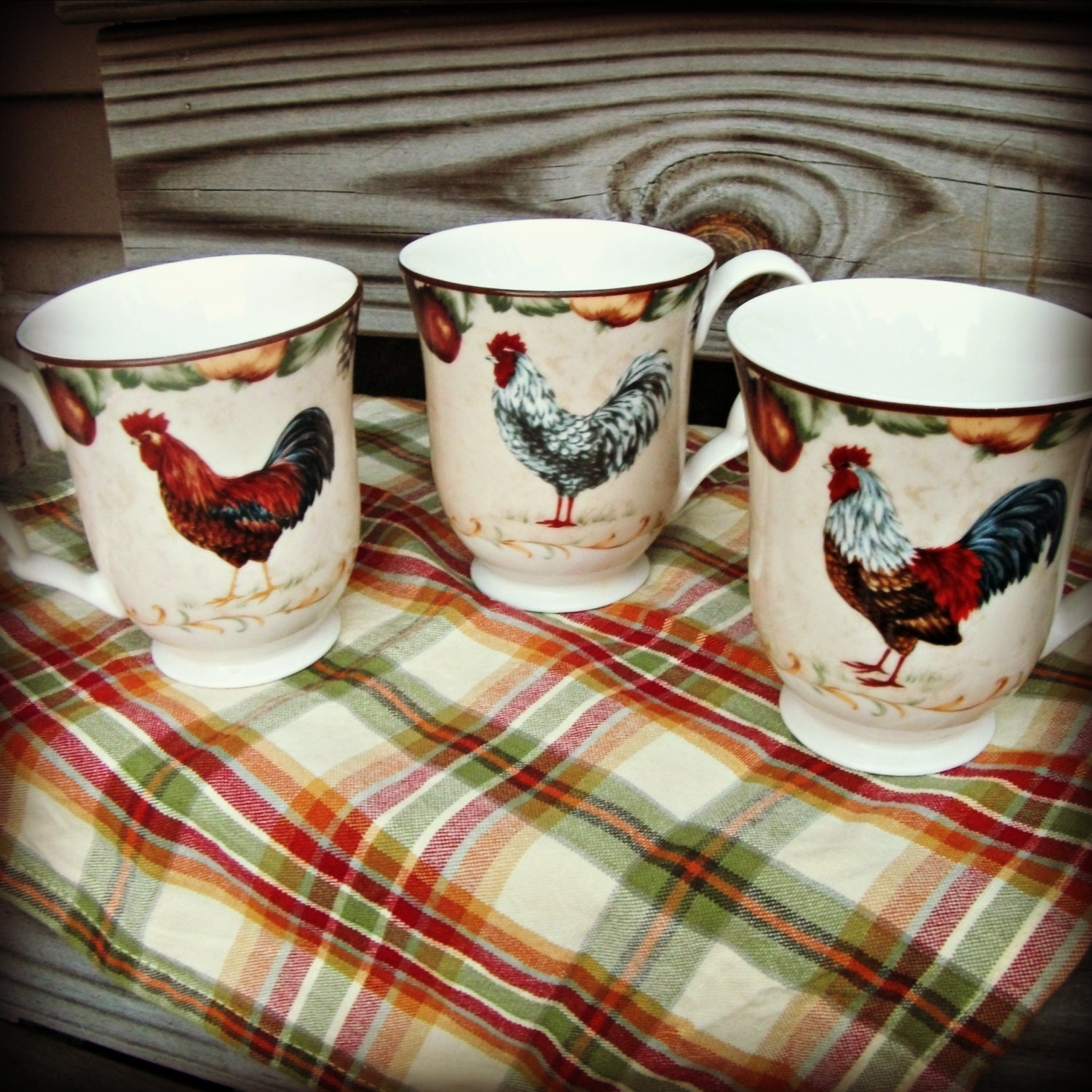 Napa Chanticleer Rooster Vintage Trio Set of Coffee Mugs OOP Rare Style Cream Glazed