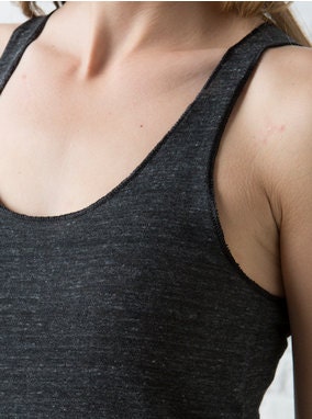 Feather Tank - Eco-friendly flowy tank top shirt in Eco-black