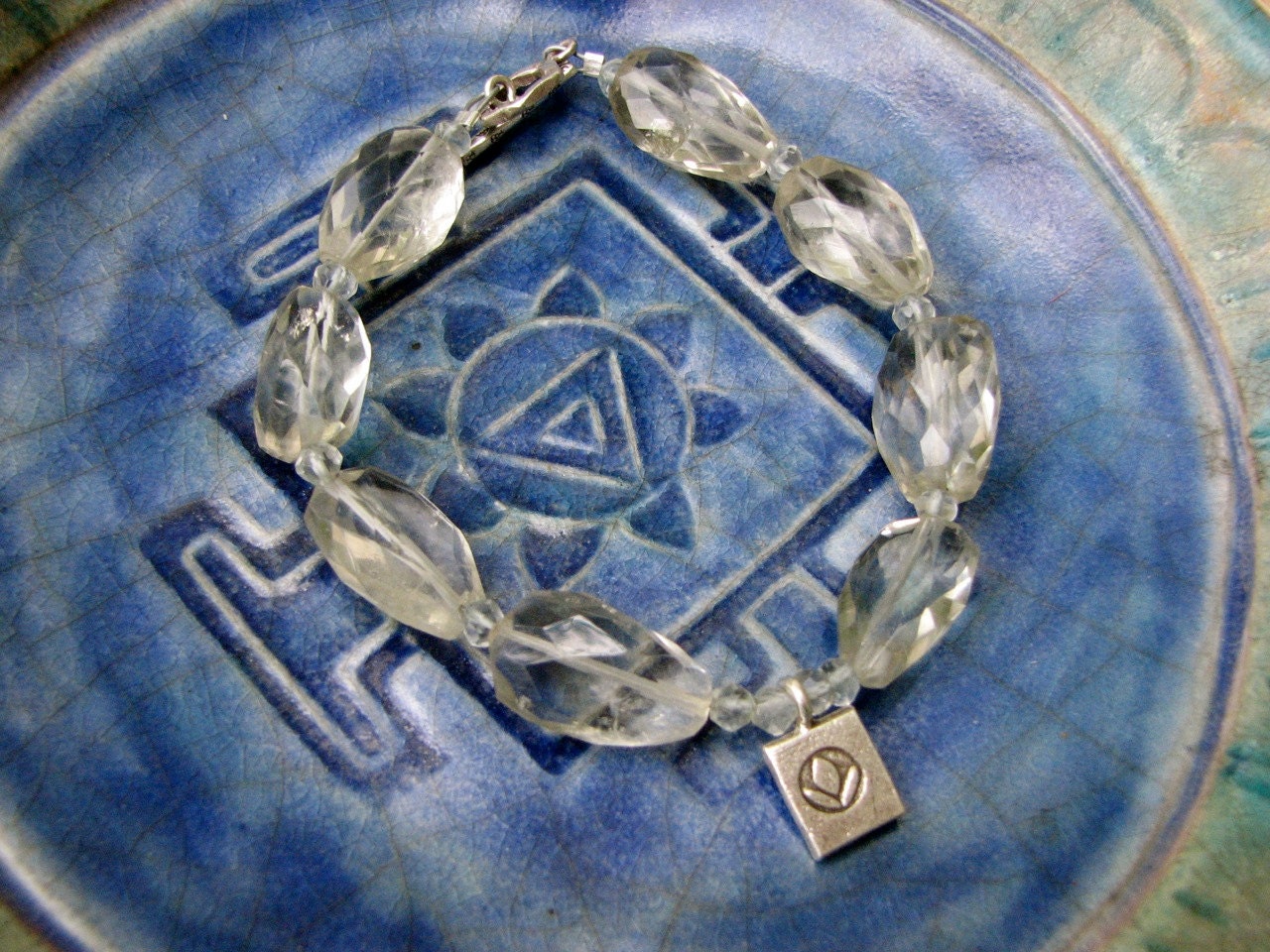 Green amethyst bracelet with fine silver lotus bud charm // yoga bracelet / lotus bracelet / prasiolite