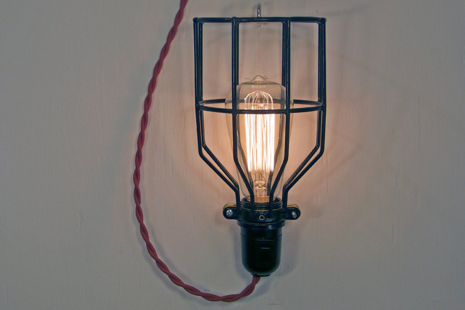 THE HOUSTON LAMP