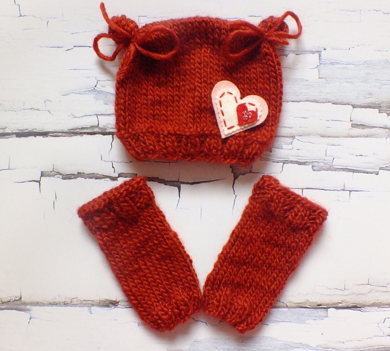 Valentine Set, Valentine Hat, Newborn Hat,  Hat & Leg Warmers Set, Red, Dark Red, Photo Prop, READY TO SHIP