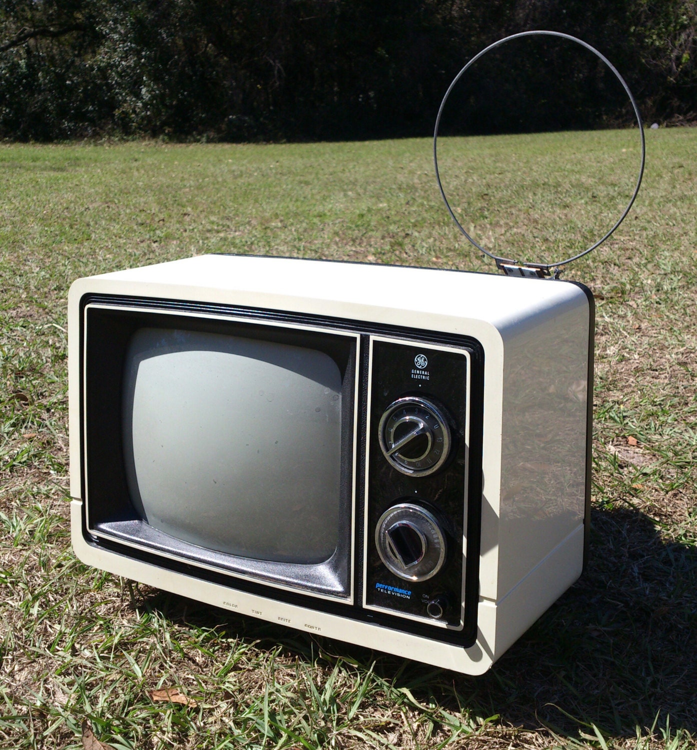general electric 1970s television
