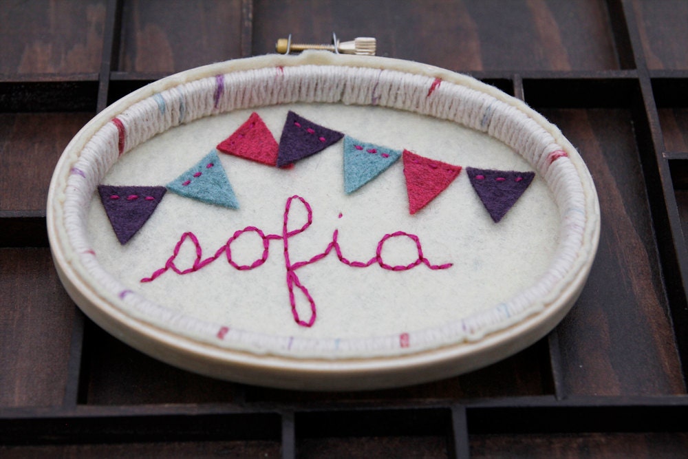 NEW - Personalized Oval Embroidery Hoop Art, Yarn-wrapped. Name Sign with Mini Bunting NEW COLORS by Catshy Crafts