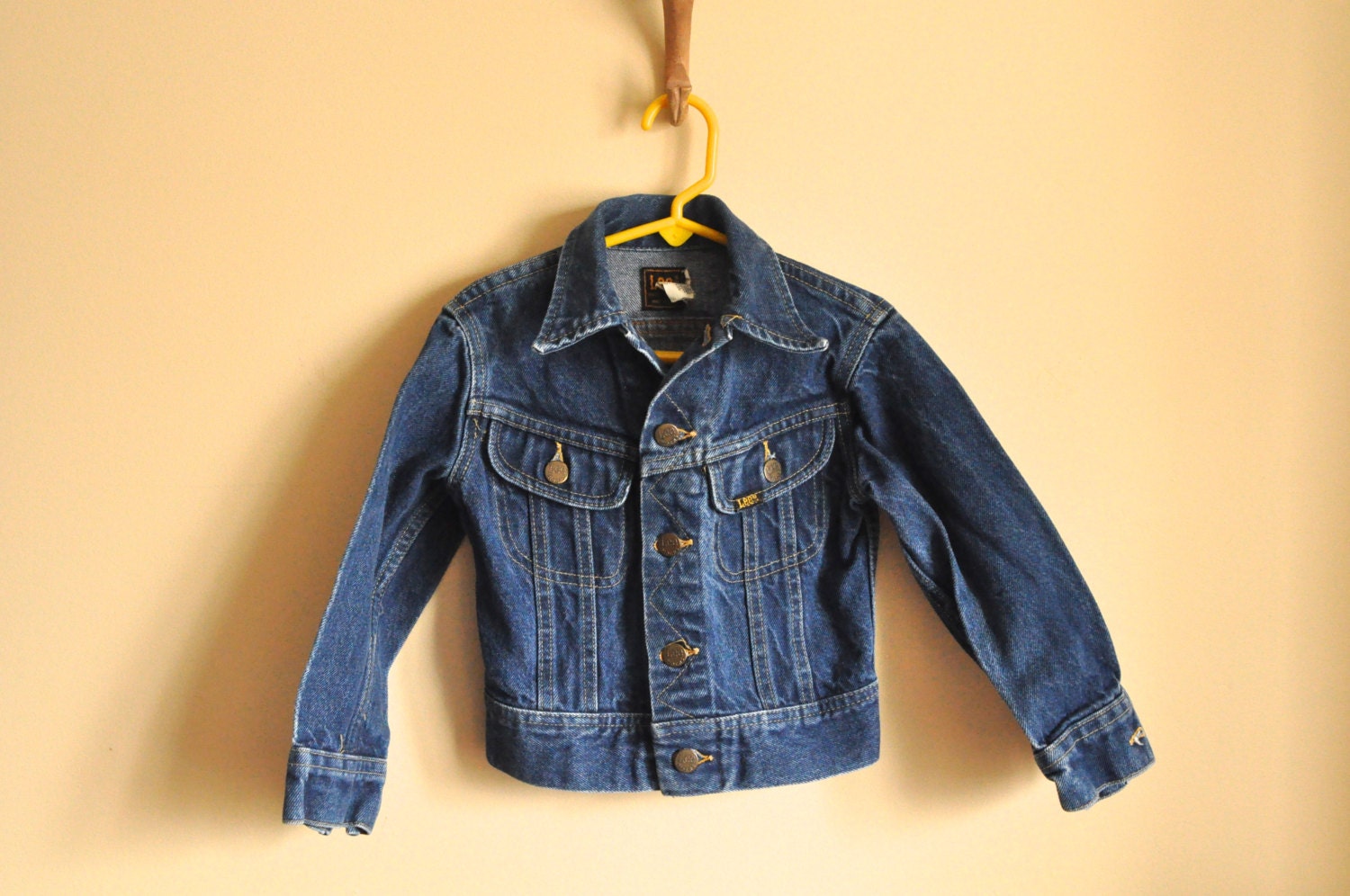 FREE SHIPPING vtg 70s kids LEE Riders denim jacket, made in usa, classic jean jacket, kids size 6