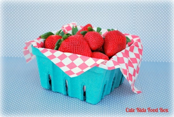 6  Berry Baskets - Large Quart Size Berry Boxes - Lunch Box - Picnic Basket - Teacher Gifts - Strawberry Basket - Party Favor Boxes