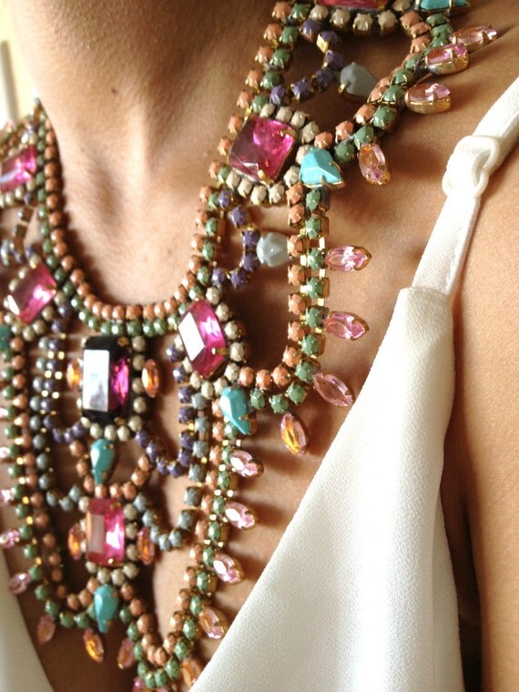 Pastel 1920s Vintage Necklace