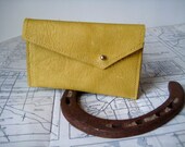 Mustard. Simple card holder.