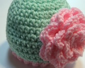 Baby girl photo prop hat.  0 to 3 months.  Ready to ship.  Crochet infant girls hat with large flower.  Pink and green.
