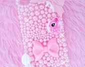 READY TO SHIP - Pink pearl and bow case for iPhone 4