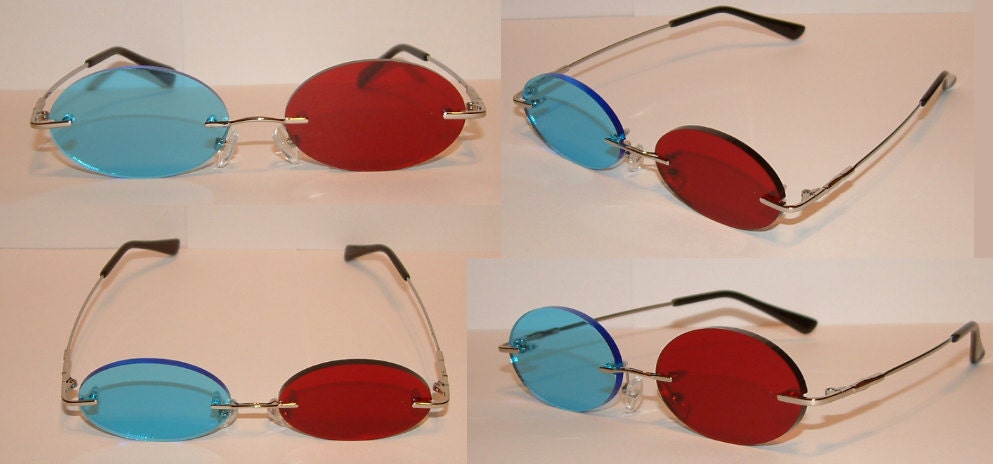 Standard Red and Blue 3D Oval glasses.