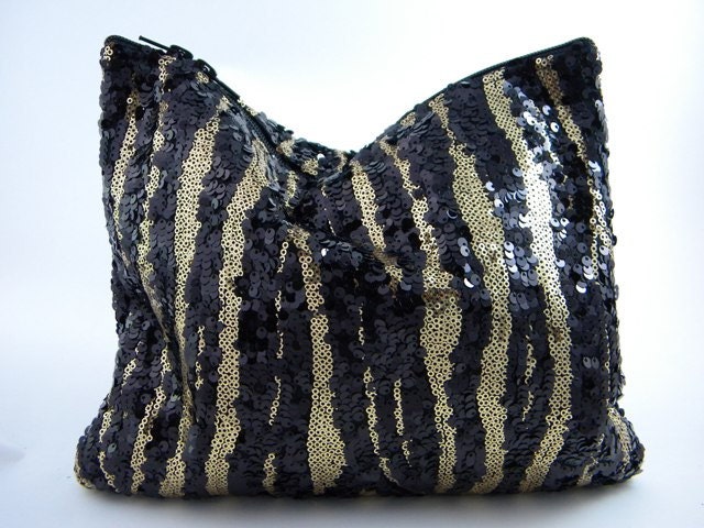 SALE/LAST ONE - Wild Things Sequin Statement Clutch