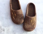 Felted wool slippers for women with yellow flowers - brown house shoes - made to order - Mothers day gift
