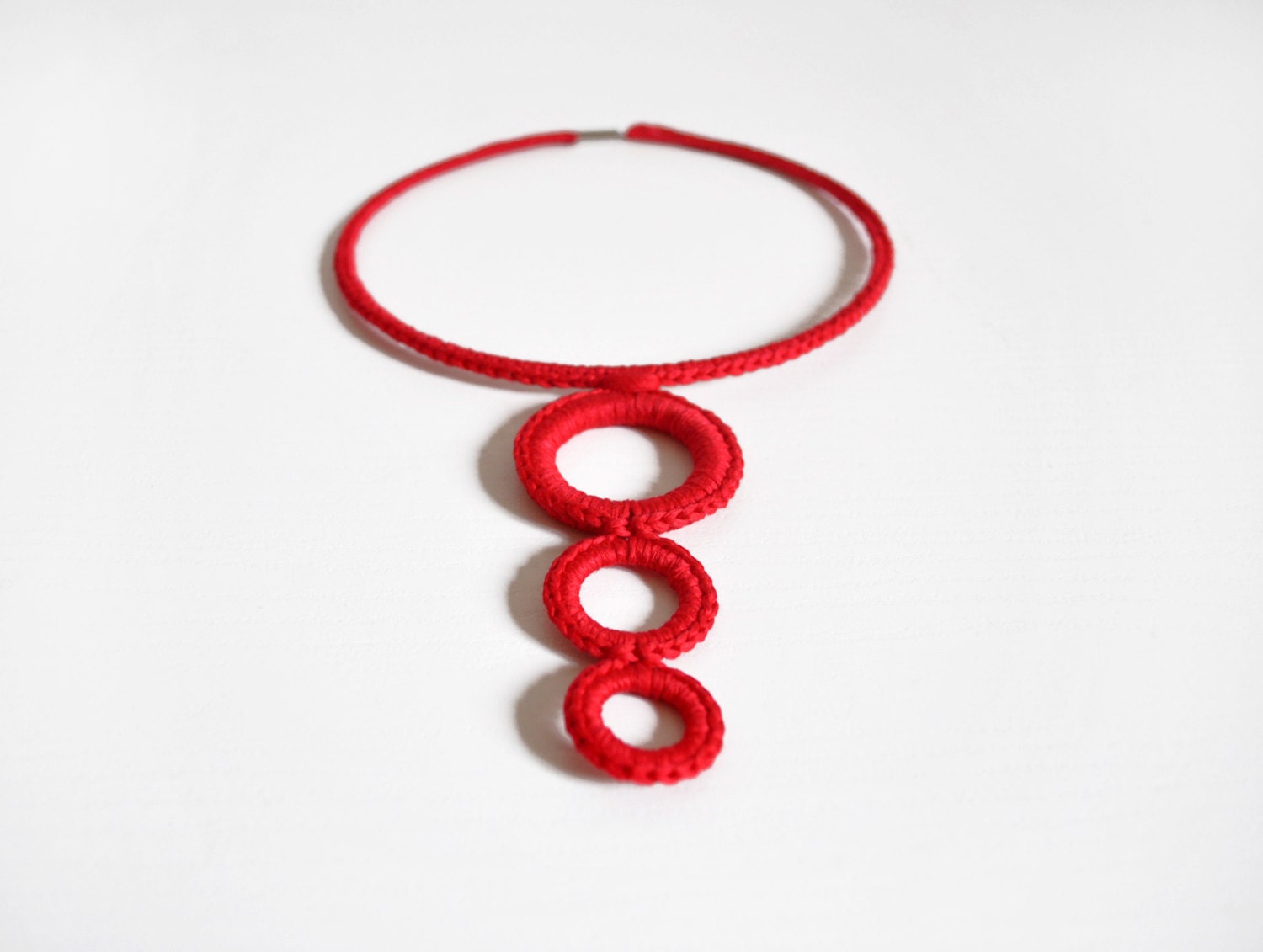 Geometric red necklace crochet / Choker simple fiber jewelry / Spring italian textile jewelry / Modern crochet  necklace / Choose color